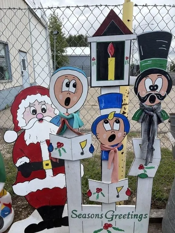 Wooden Santa & Carolers for Xmas