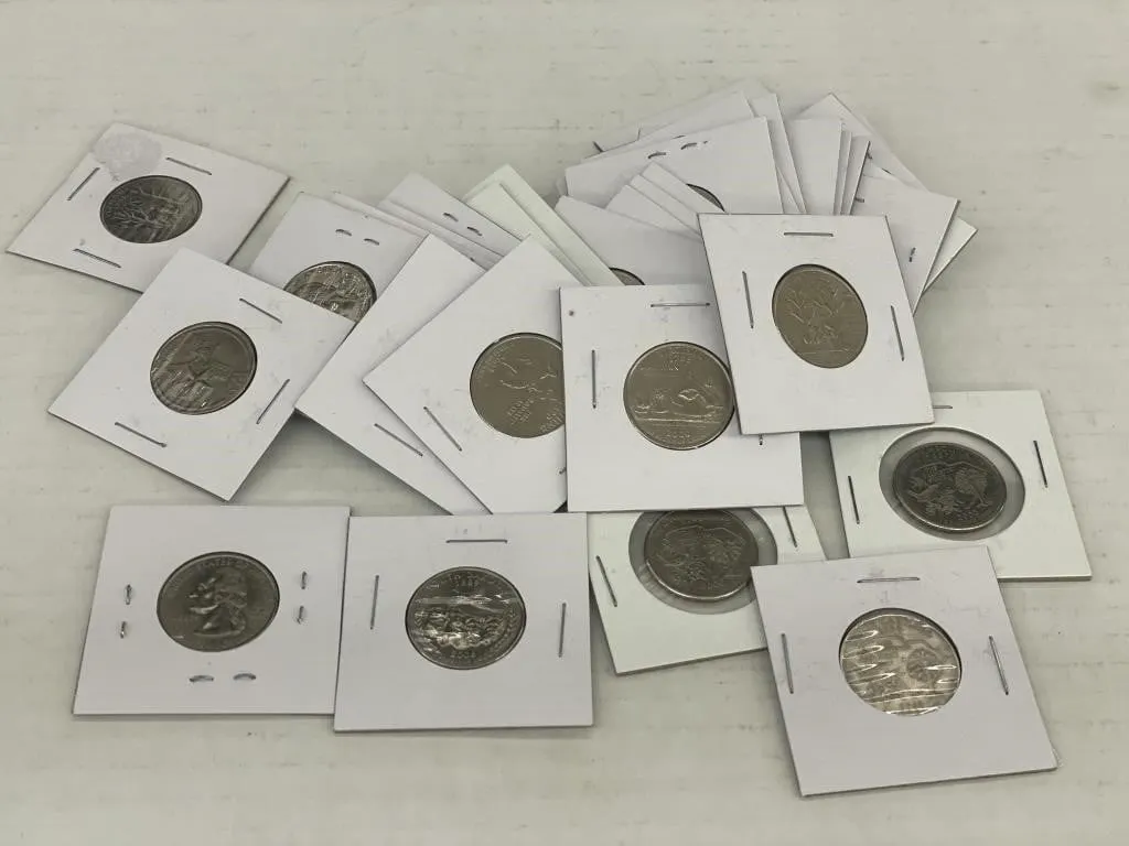Bag of 35 US America 25� pieces. Most feature a