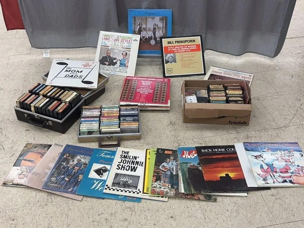Various 8 Tracks and Ukrainian/Dancing Music