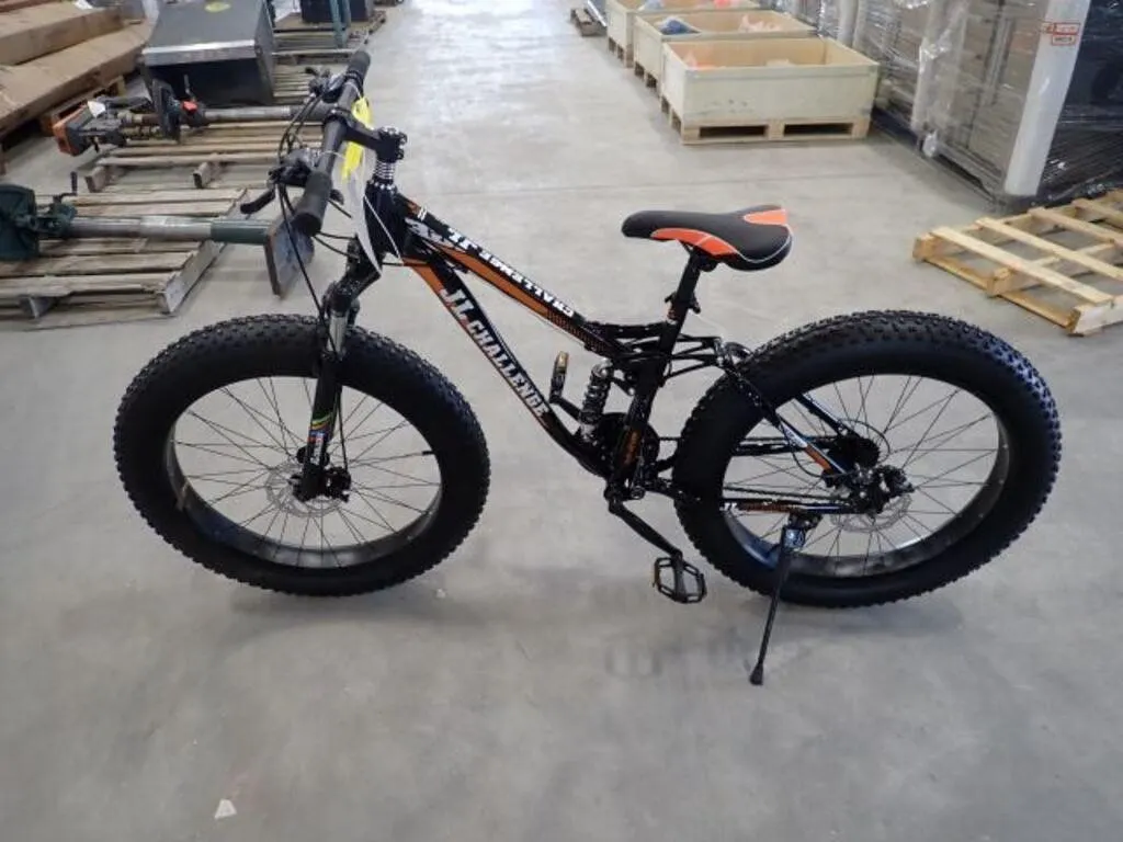 UNUSED JL Challenge 21 Spd Fat Bike