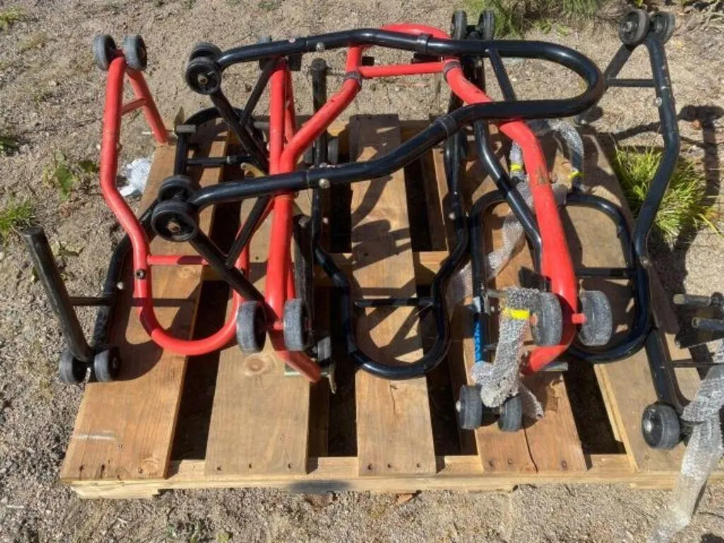 Qty Of Motorcycle Stands