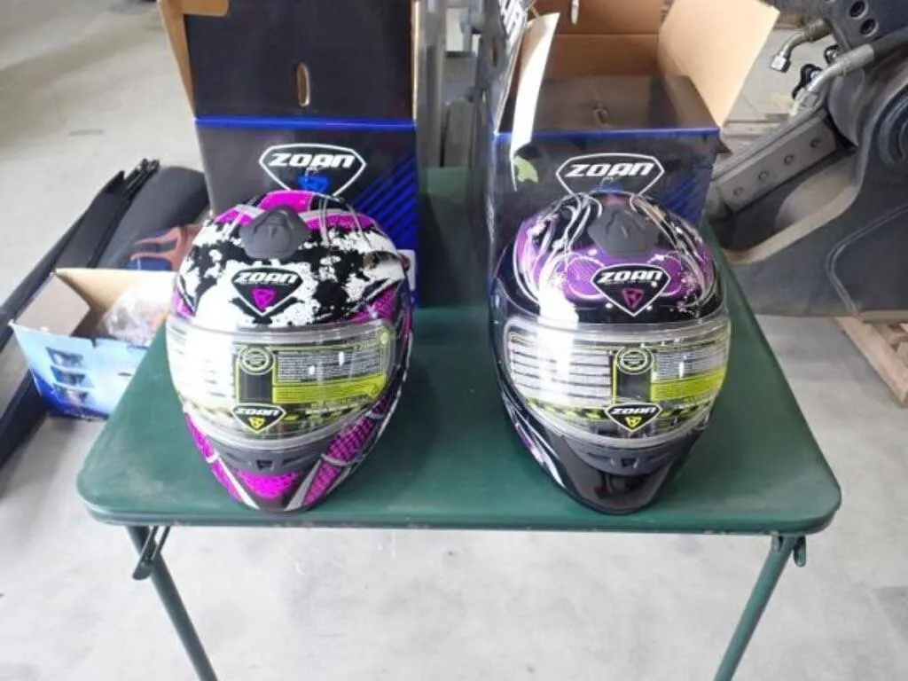 Qty Of (2) Zoan Snowmobile Helmets
