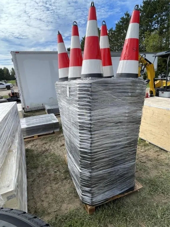 (42 +/-) Traffic Cones