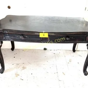 ORNATE PARLOR DESK