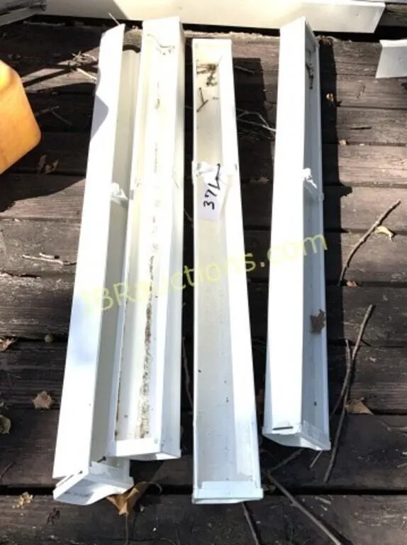 GUTTERING PIECES