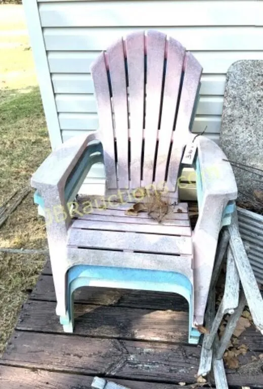 PLASTIC ADIRONDAK CHAIRS