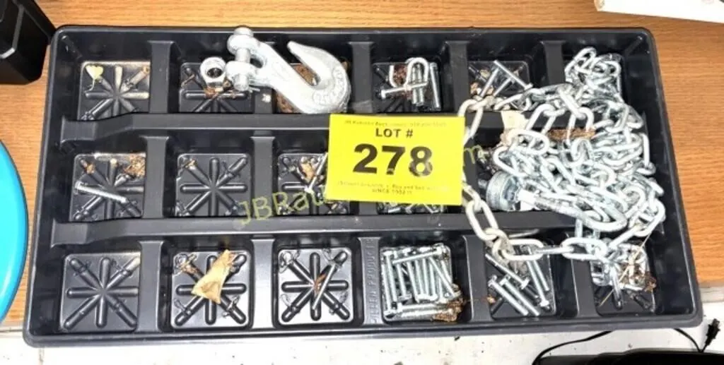 HARDWARE AND CHAIN