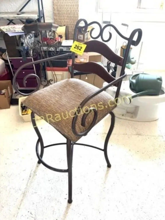 IRON BAR STOOL PADDED SEAT