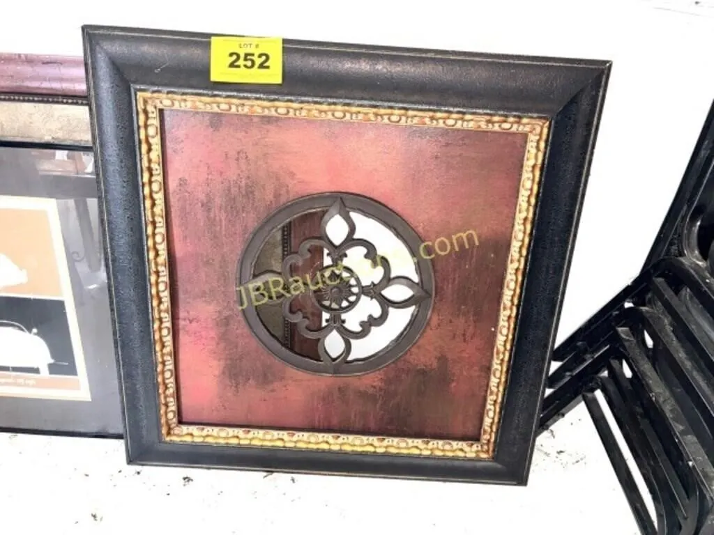 LARGE WALL HANGING