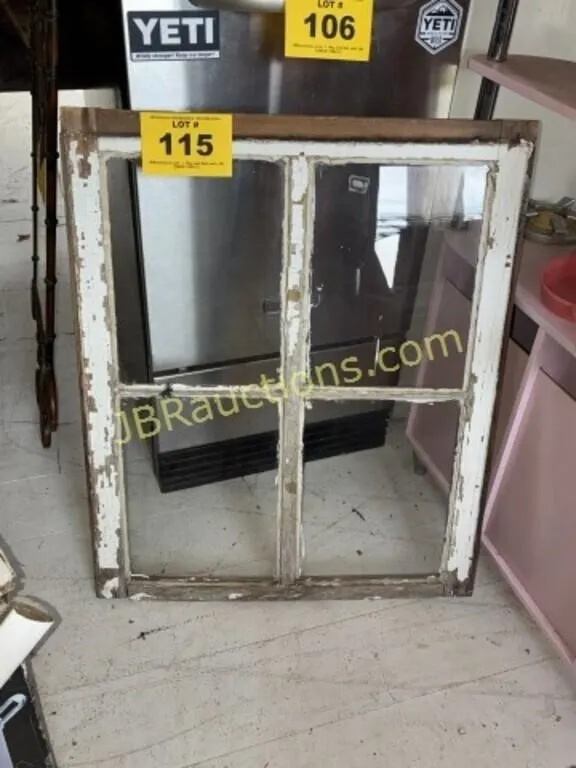 4 PANE WINDOW VINTAGE
