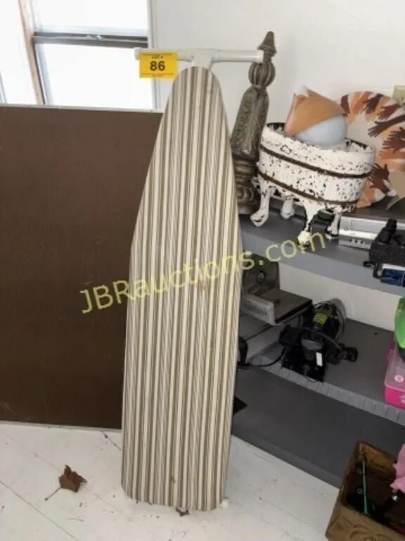 IRONING BOARD