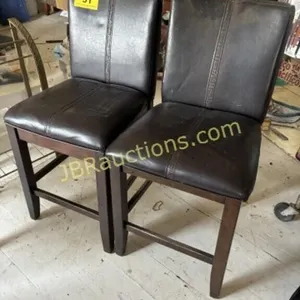 (2) DINING CHAIRS
