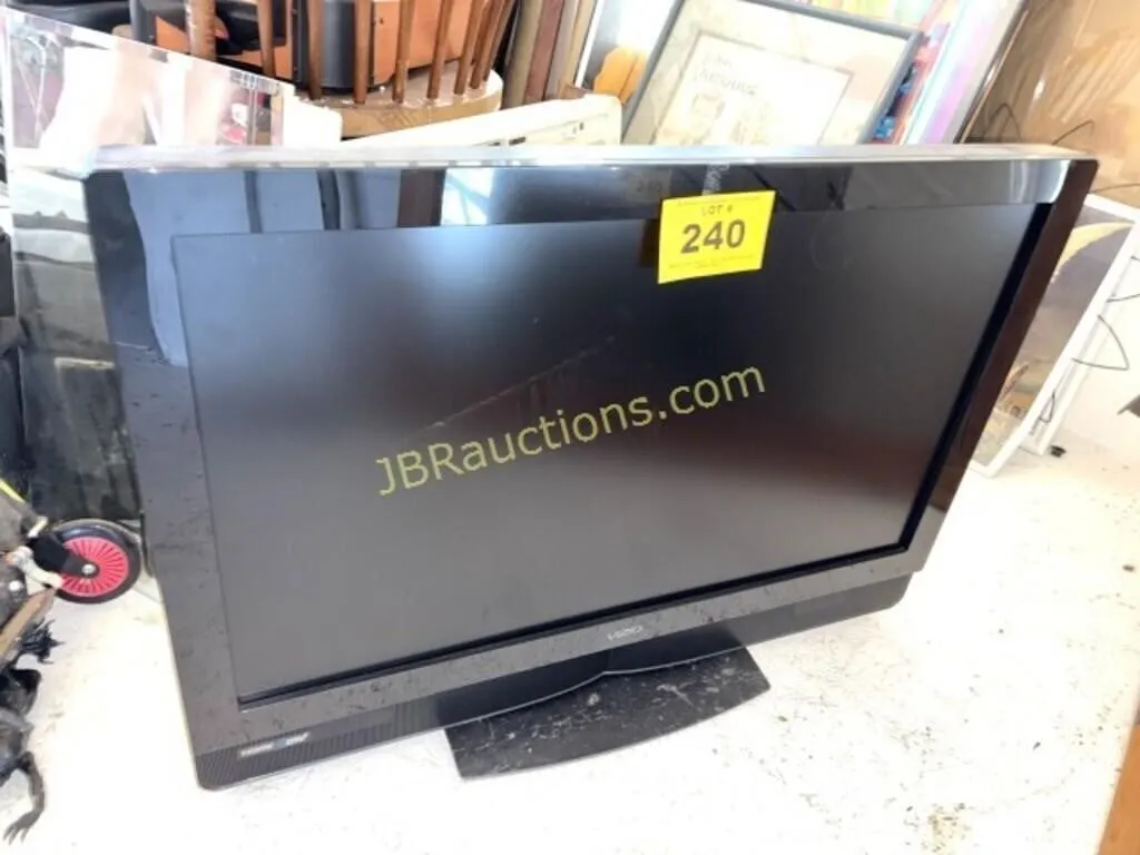 VIZIO TV