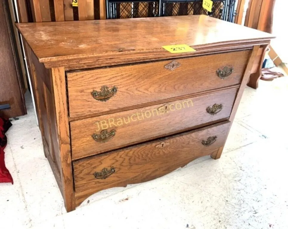 OAK WASH STAND WITH MIRROR (CLICK TO SEE PICS)