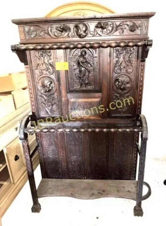 ANTIQUE CARVED EUROPEAN QUILT RACK / HALL TREE