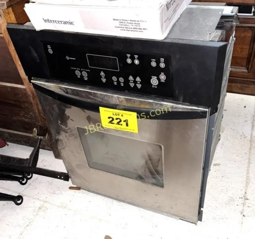 ACCUBAKE BUILT IN OVEN USED