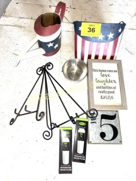 EASELS, DECOR, AMERICANA