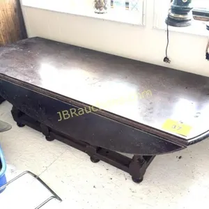 DROP LEAF COFFEE TABLE, GREAT FOR GRANDKIDS!