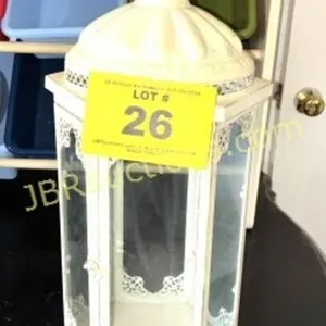 METAL DECORATOR LANTERN / CANDLE HOLDER
