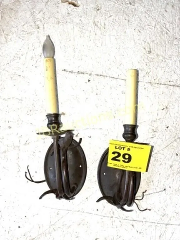 WALL LIGHT FIXTURES USED