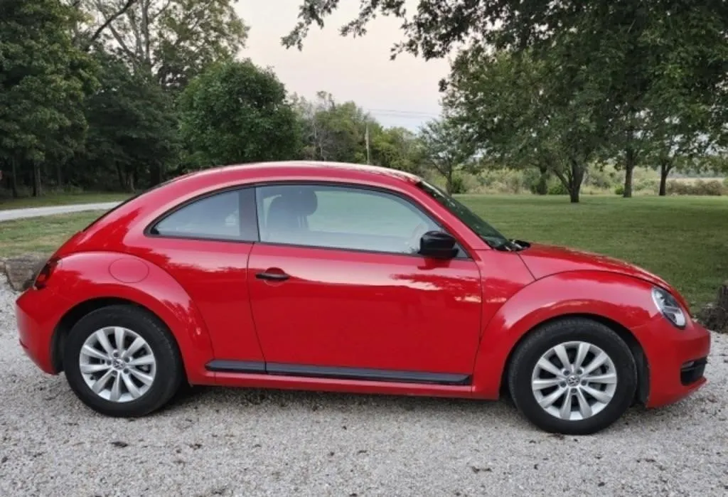 2014 VOLKSWAGEN BEETLE