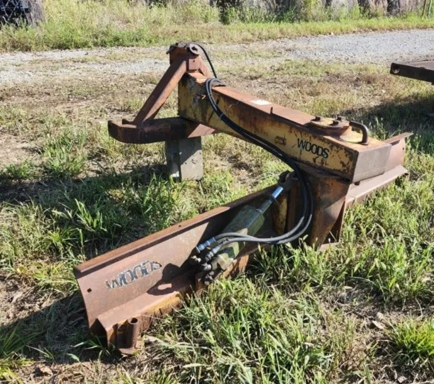 Woods 2-Way 3pt. Hydraulic 8' Blade