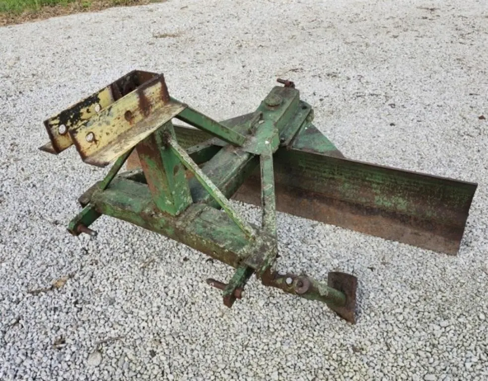 3pt. Rear Adjustable 6' Blade