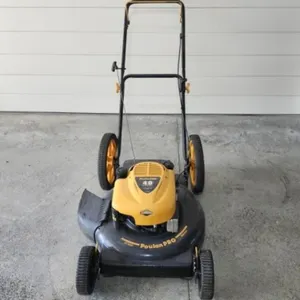 Poulan PRO 22 inch Mulcher Push Mower