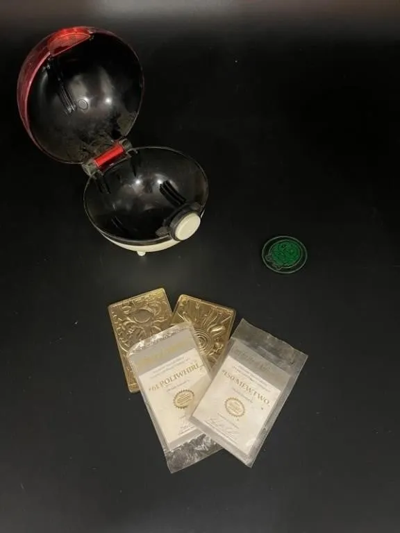Pokmon Gold-Plated Cards w/ Case & Certificates