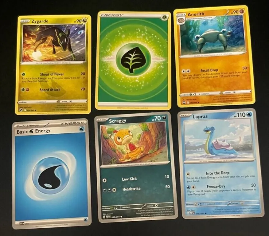 Pokemon Trading Card Grouping - 6pc