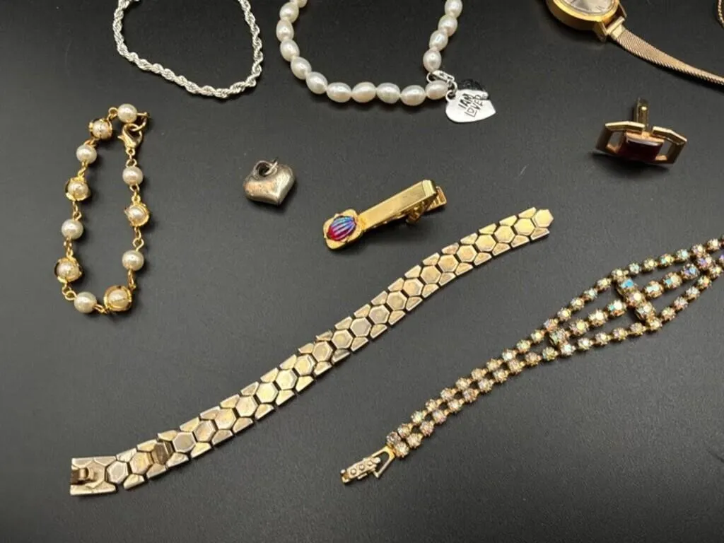 Mixed Costume Jewelry, Watches & Accessories