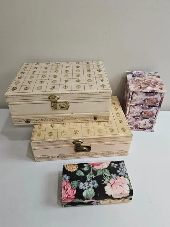 Jewelry Boxes & Costume Jewelry (Lot of 4)