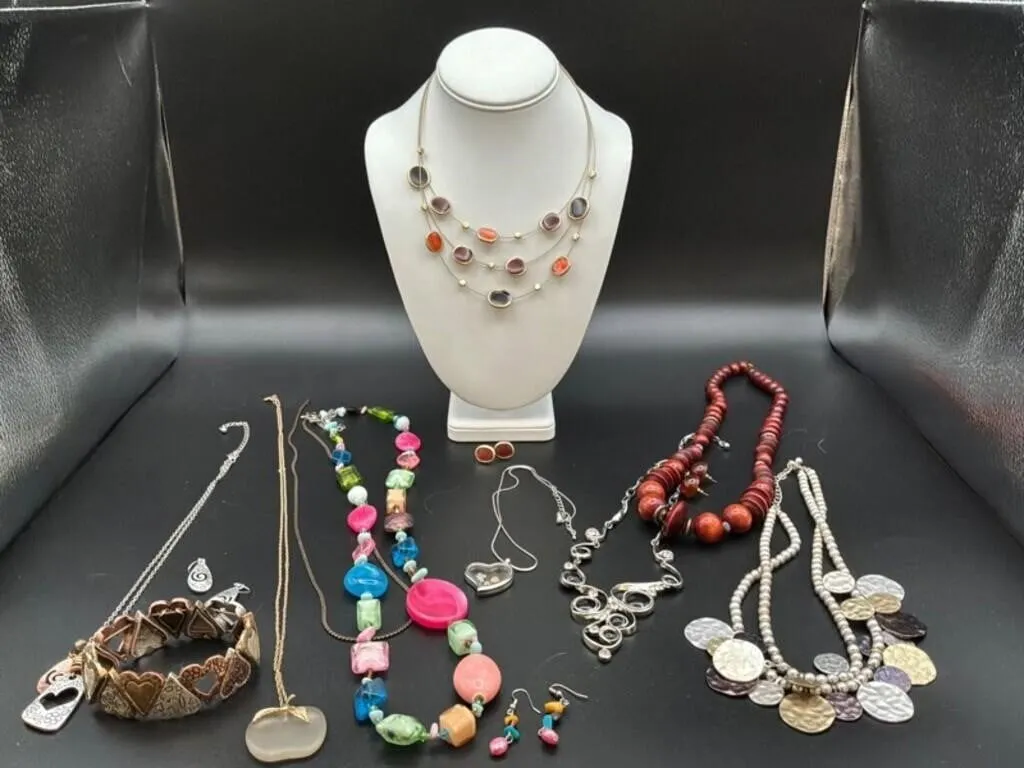 Mixed Jewelry Assortment - 10+ Pieces
