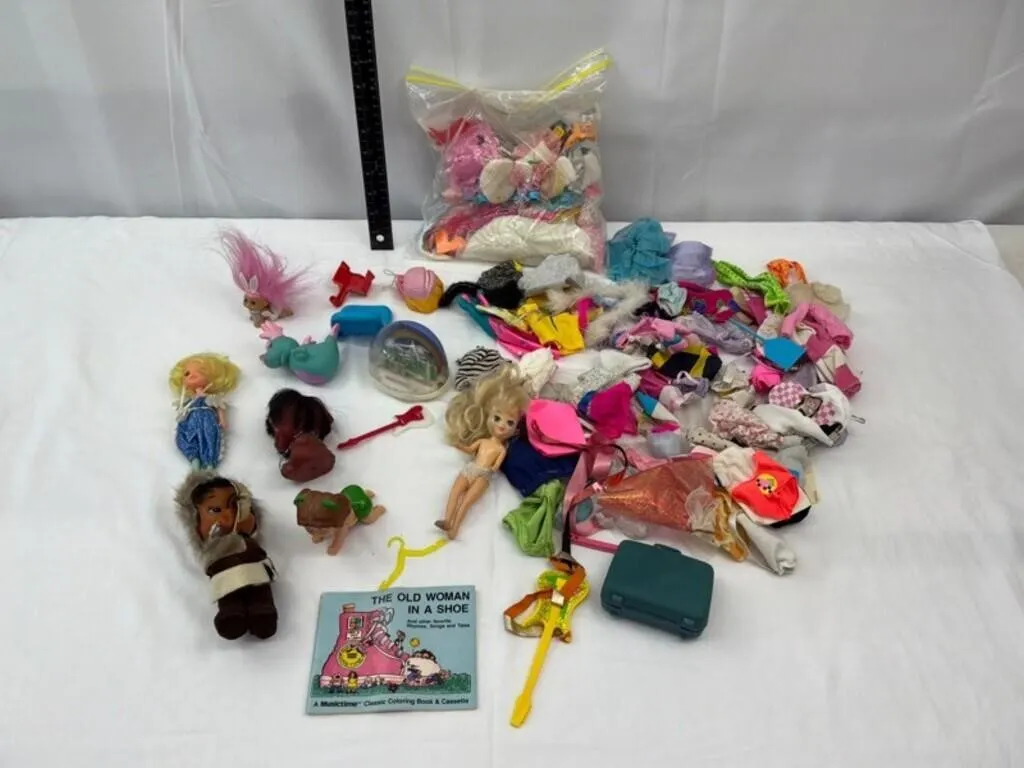 Mixed Dolls, Clothing & Accessories (Lot of 5)