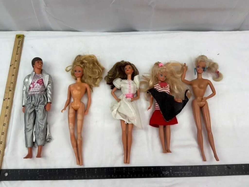 Vintage Mattel Barbie & Ken Dolls (Lot of 5)