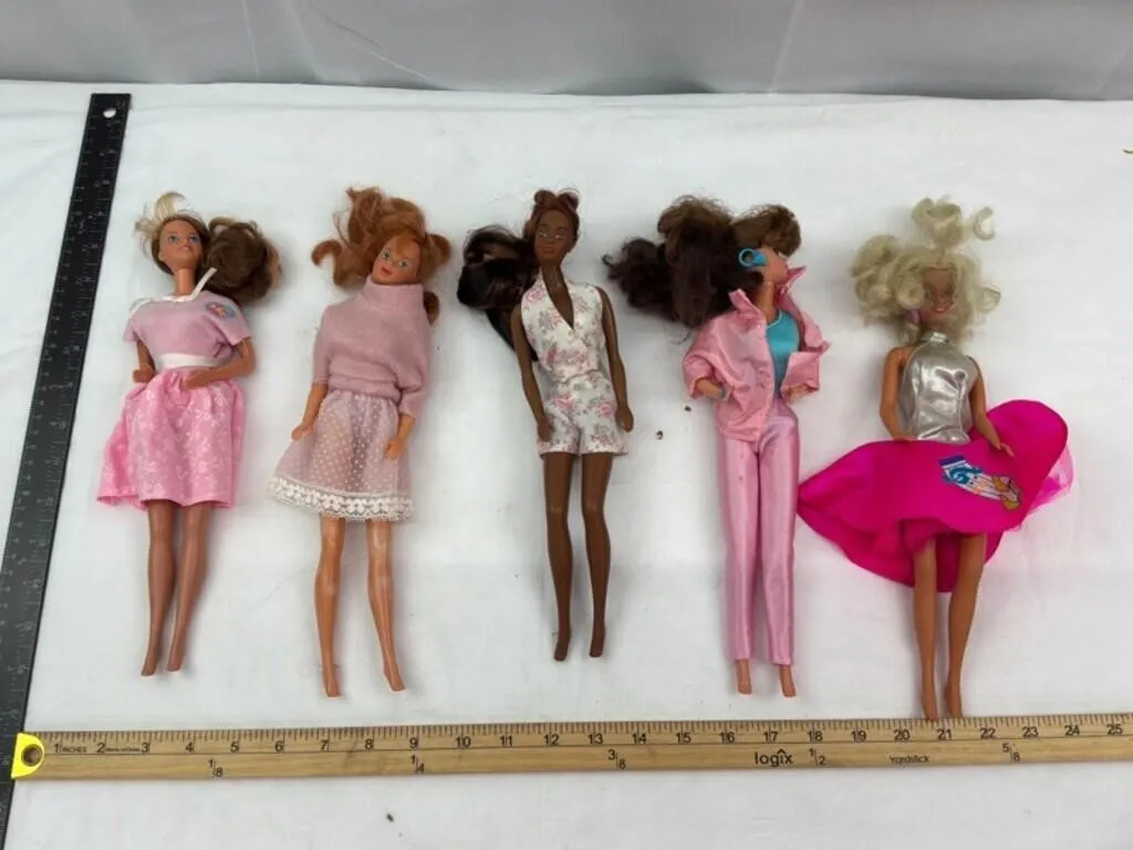 Vintage Mattel Fashion Dolls (Lot of 5)