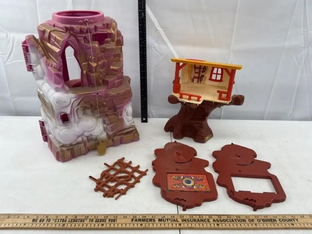 Vintage Fantasy Playset Pieces (6pc)