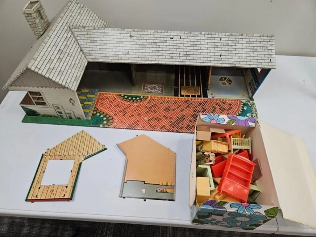 Miniature Dollhouse w/ Furniture & Accessories