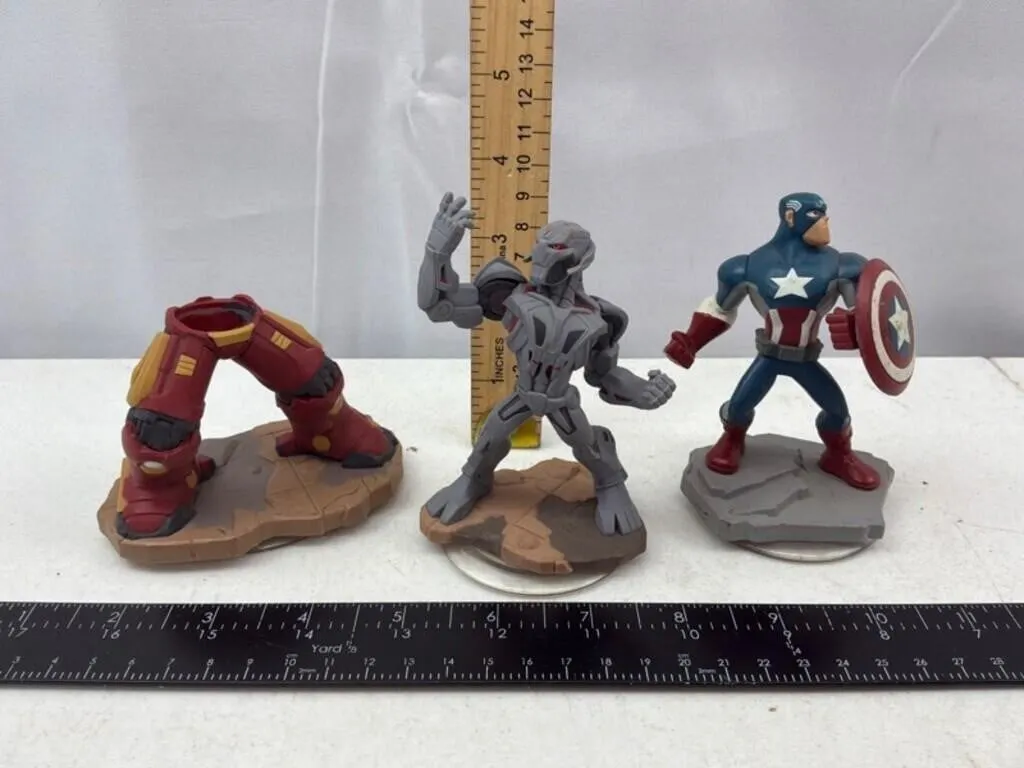 Marvel 3pc Iron Man Ultron Captain America Set