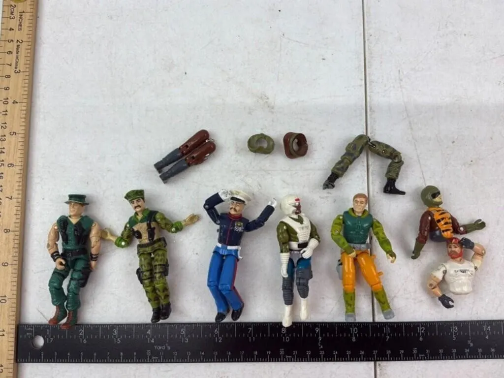 Vintage-Style Action Figures & Parts (Lot of 7)