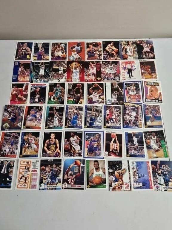 Vintage Basketball Cards Collection 50+
