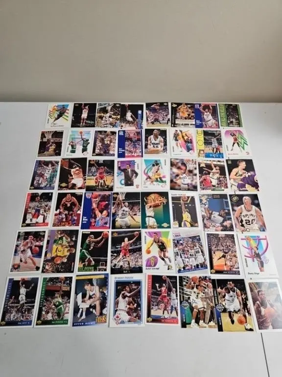 1990s Basketball Trading Cards Mixed Lot 50+