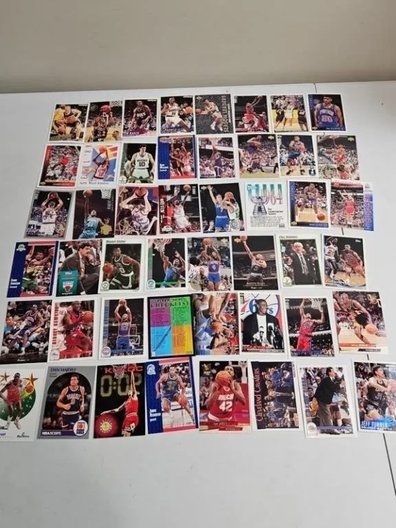 Approx. 50pc 1990s Basketball Card Mix