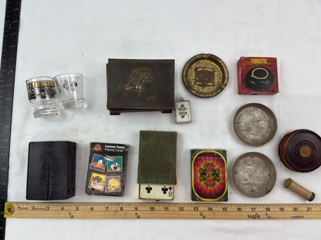Vintage Barware & Collectibles (Lot of 17)