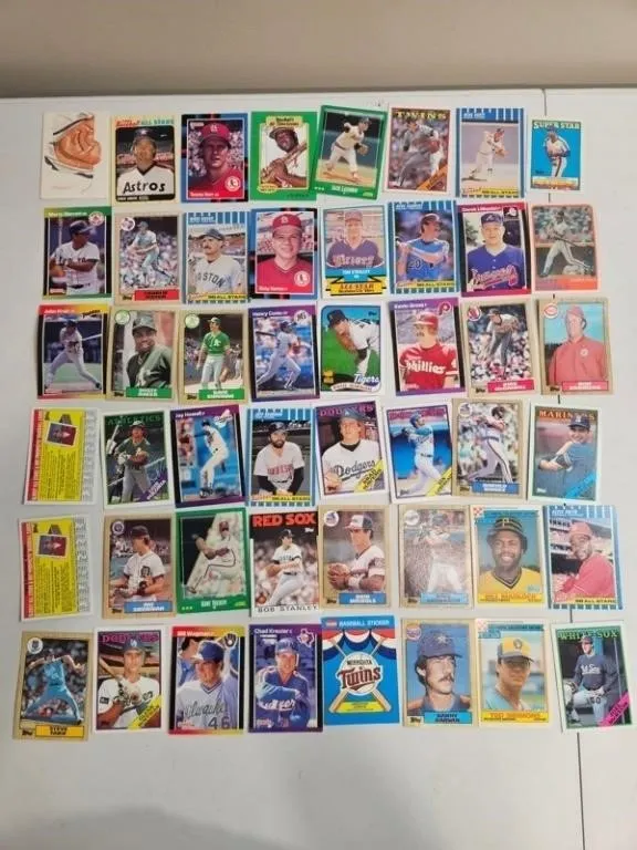Vintage Baseball Card Collection (Lot of 48)