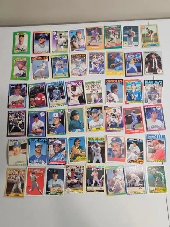Vintage Baseball & Sports Cards (48pc)