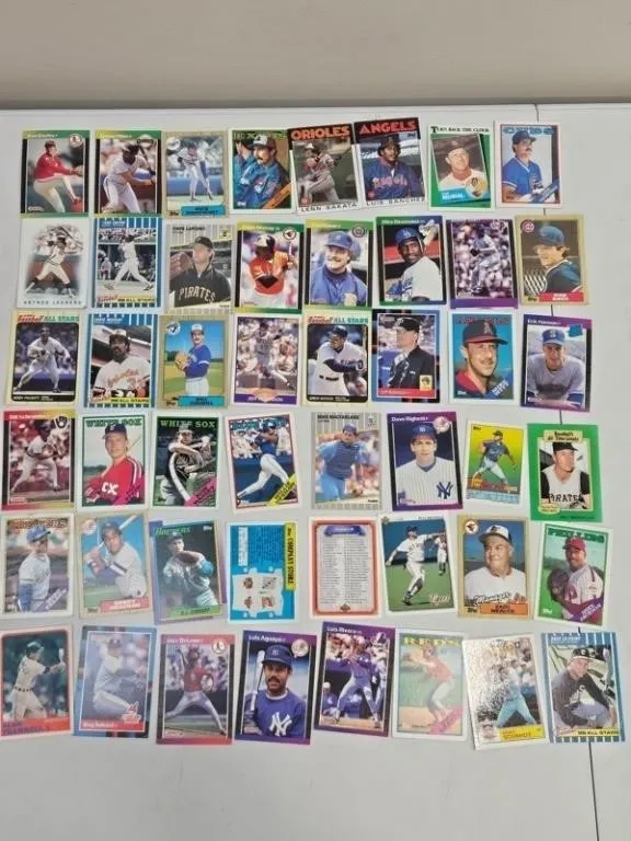50+pc Vintage Baseball Card Assortment