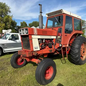1974 IH Farmall Hydro 100 2WD