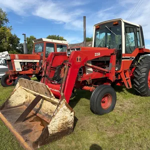 IH Farmall 186 Hydro 2WD w/ IH 2350 Mount-O-Matic front loader