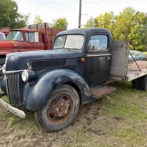 1940 Ford 1.5T single axle  (Non-Running)